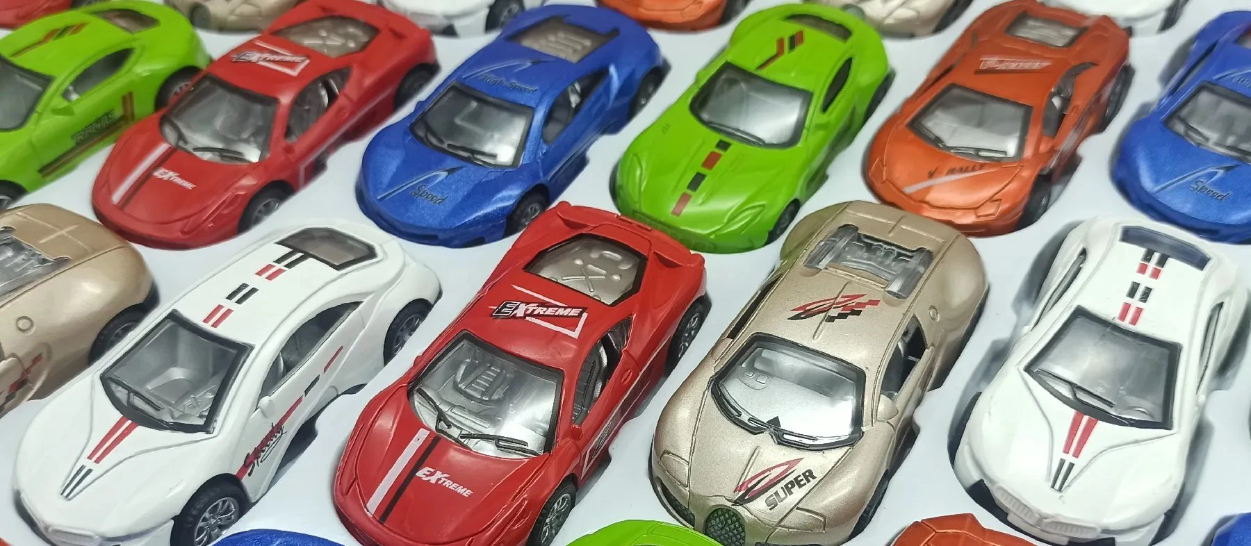 Mini Metall Auto Alloy Die cast Pull Back Mini METAL CAR Private Car Model Super Speed